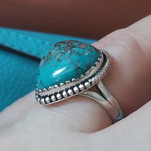 Beautiful Kingman Deep Blue Turquoise Heart Ring Sterling Silver Size 9 - Picture 4 of 7